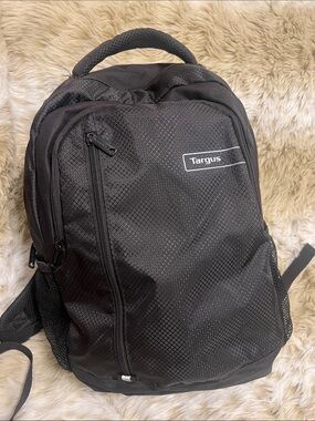 Targus Black Mesh-Detail Men's Backpack